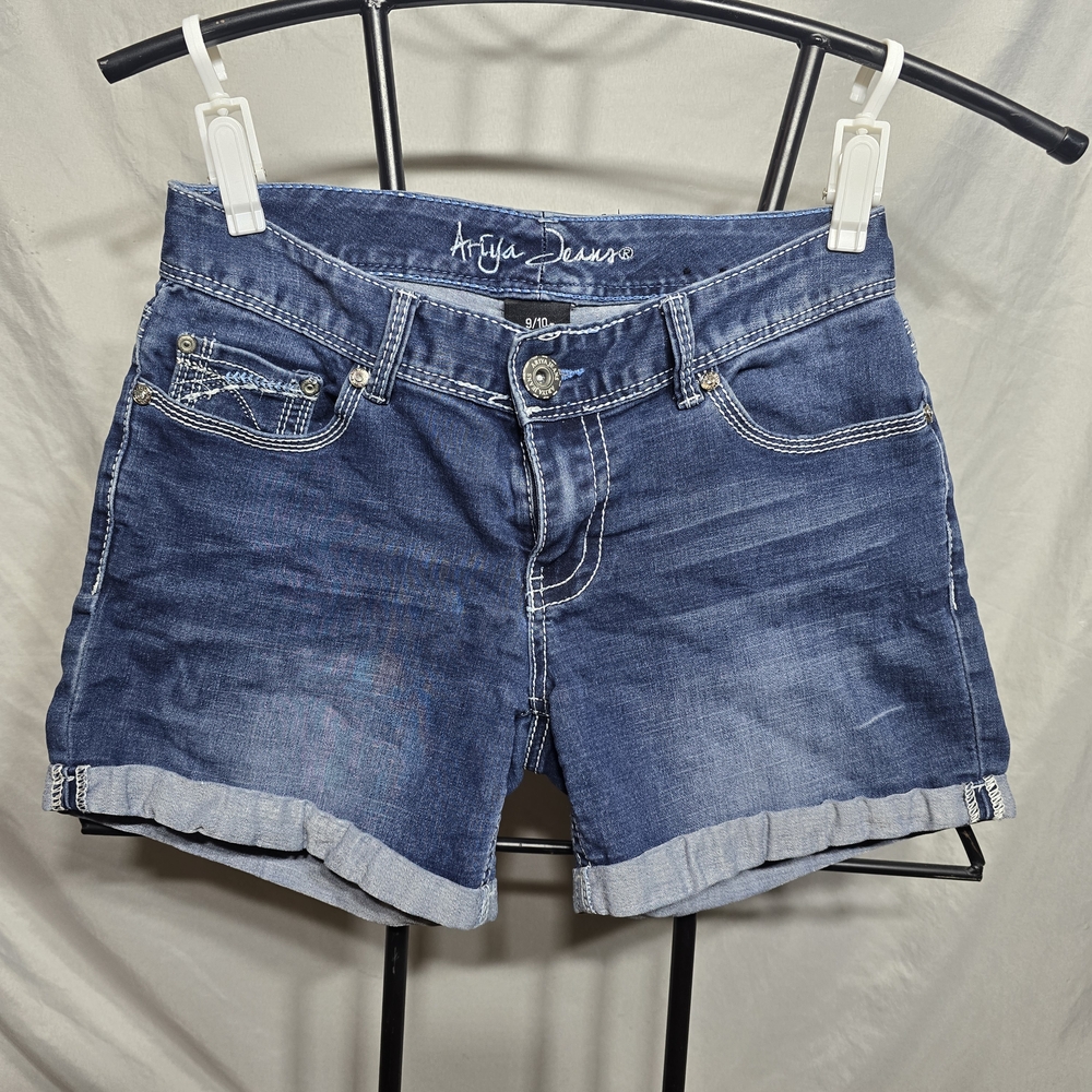 Ariya Indigo Jean Shorts with Rolled Hem